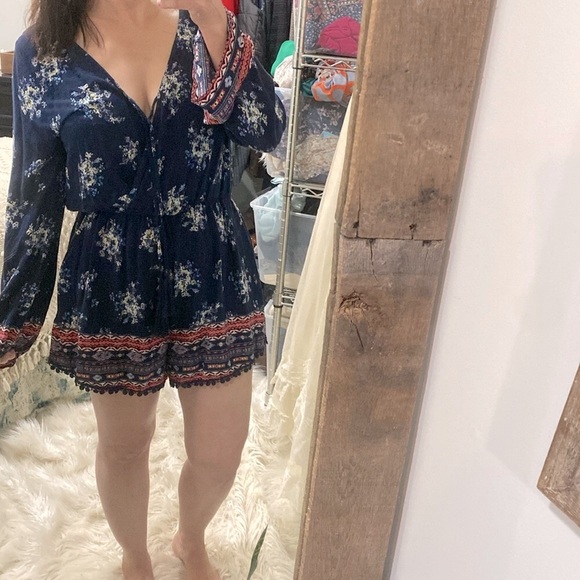 Xhilaration romper size large - Picture 2 of 10